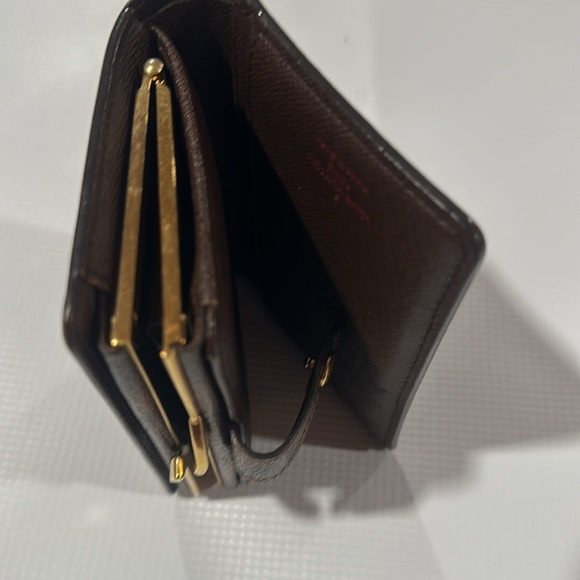 Louis Vuitton kiss wallet - Picture 4 of 7